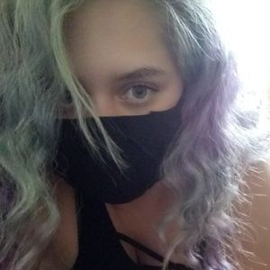 Meet your Posher, Jade